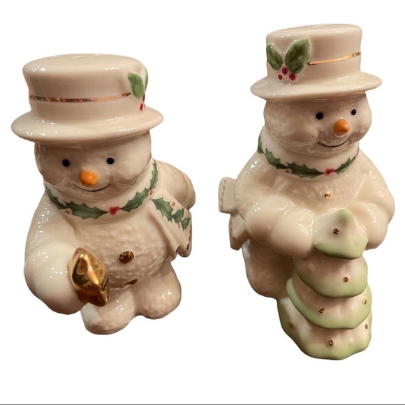 LENOX Happy Holly Days Salt & Pepper shakers.  Snowmen w/star & tree - Picture 1 of 4